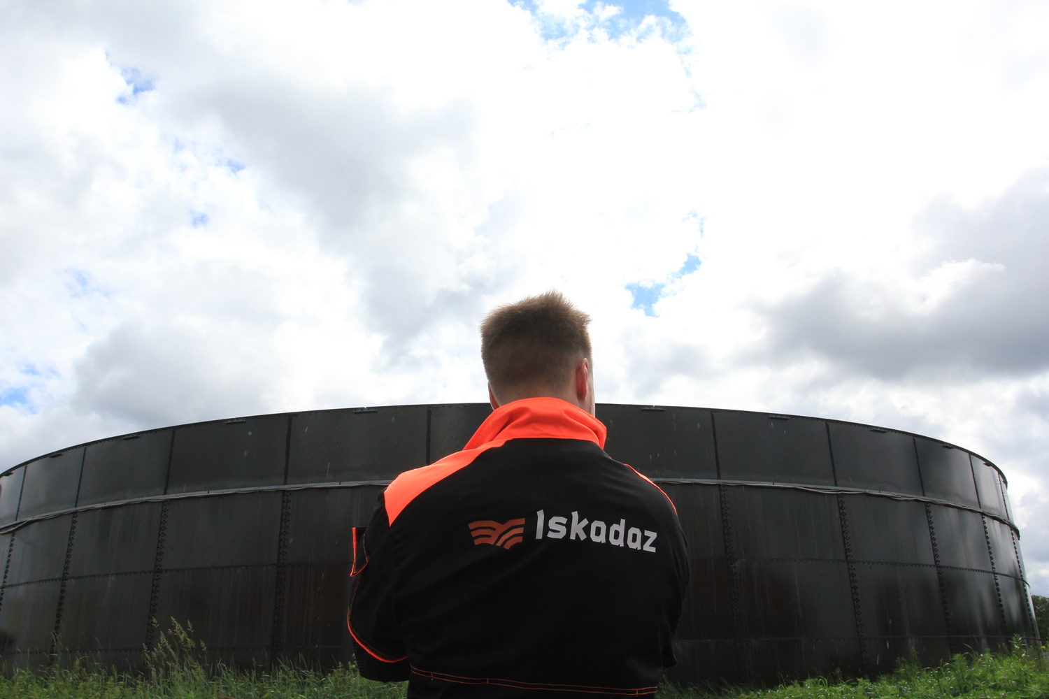 <span style="font-weight: bold;">Особенность</span>